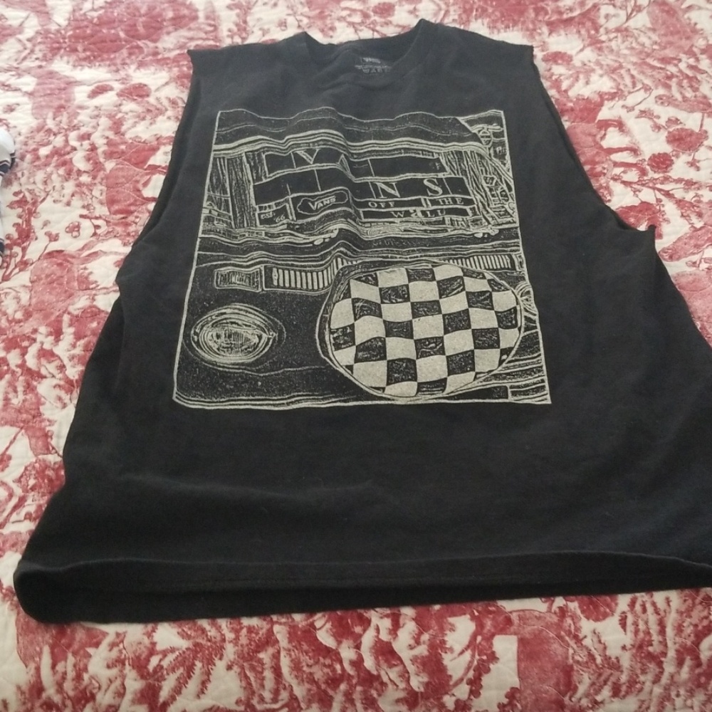 Van's sleeveless shirt